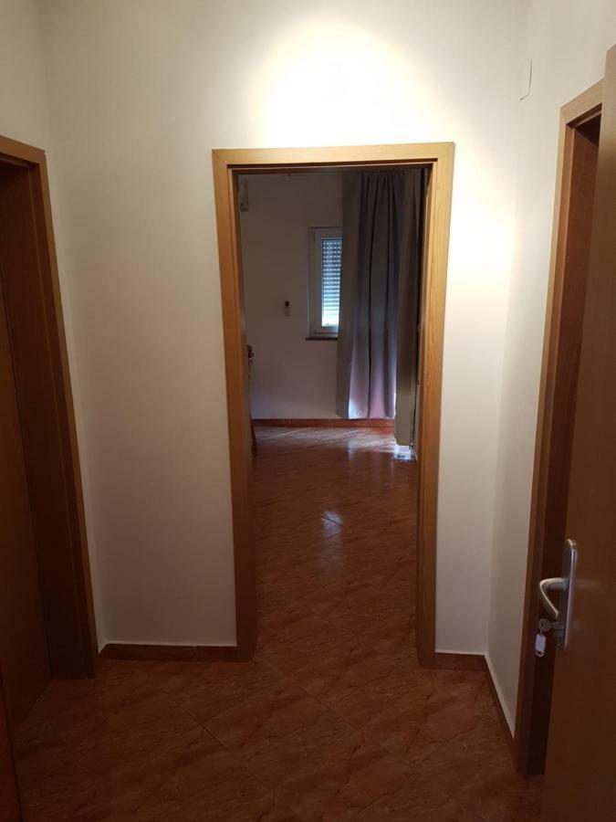 Apartments Eni Ловран Екстер'єр фото